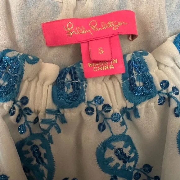 Lilly Pulitzer Blue Paisley sparkle Off-Shoulder Top - Picture 4 of 6